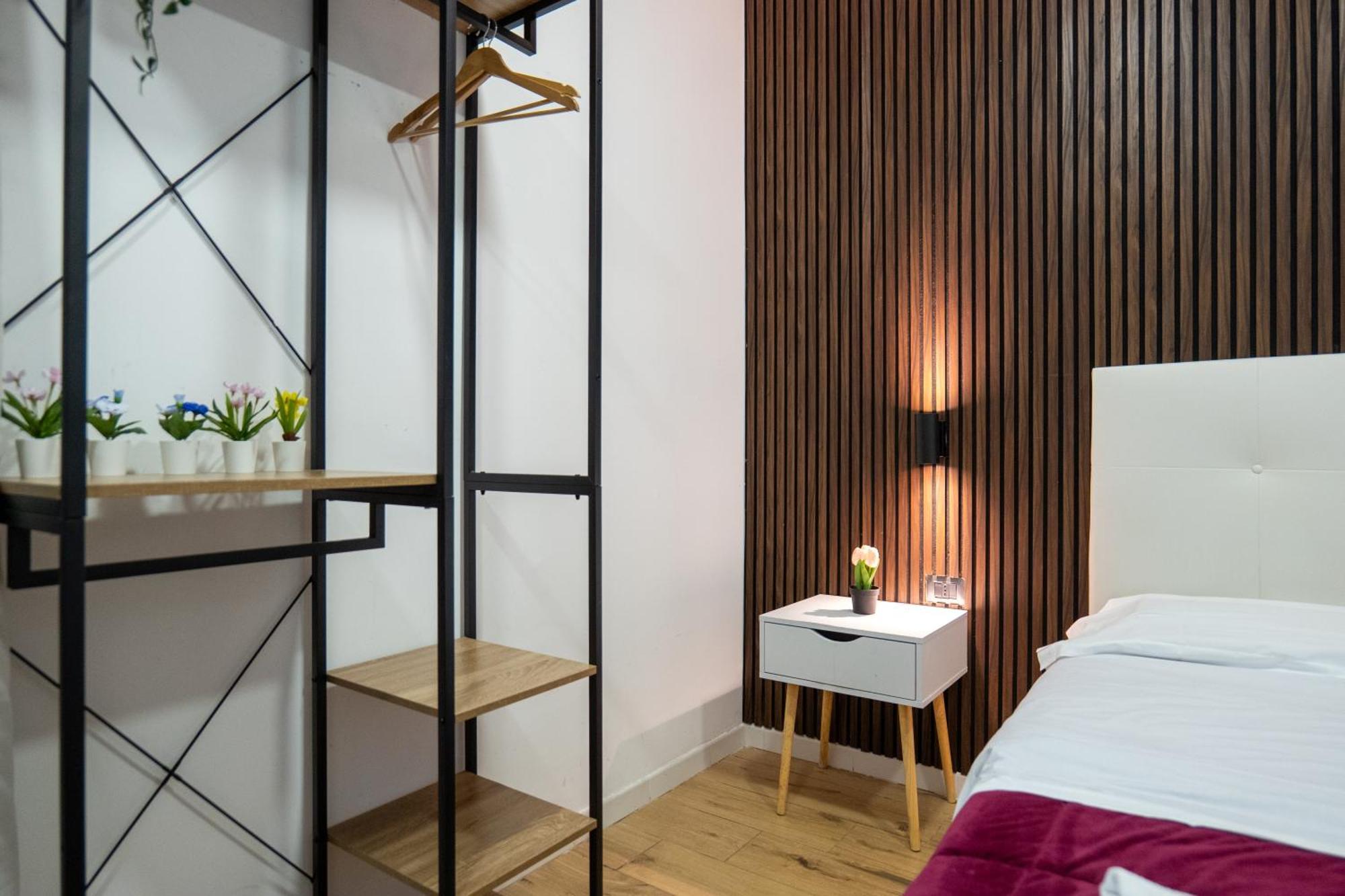Dalmazia 33 Hotell Salerno Eksteriør bilde
