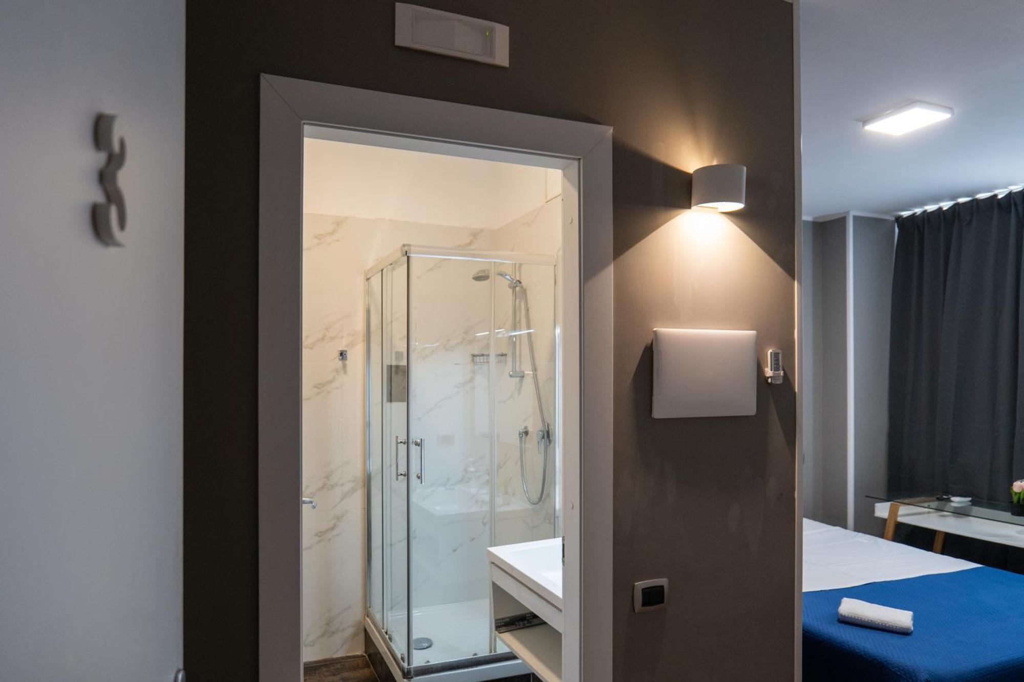 Dalmazia 33 Hotell Salerno Eksteriør bilde