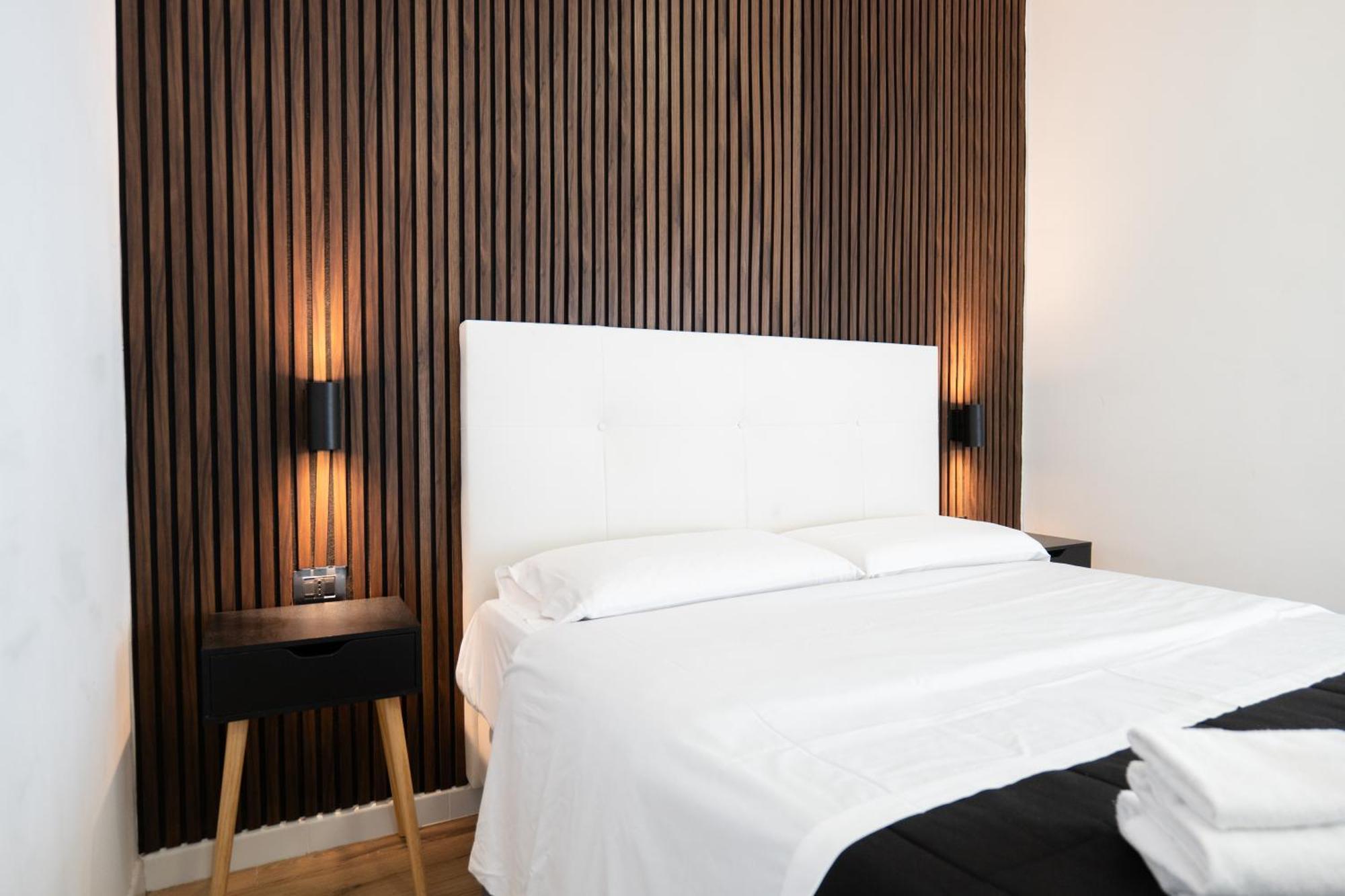 Dalmazia 33 Hotell Salerno Eksteriør bilde